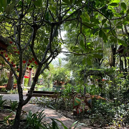 Dontrei Villa Angkor