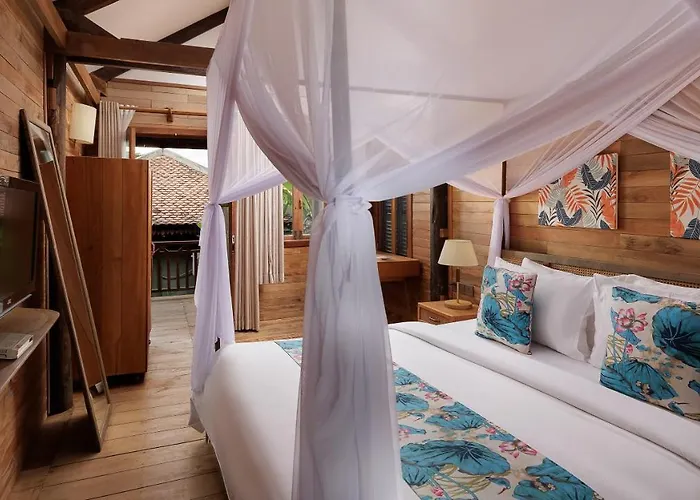 Hotel Dontrei Angkor 4*