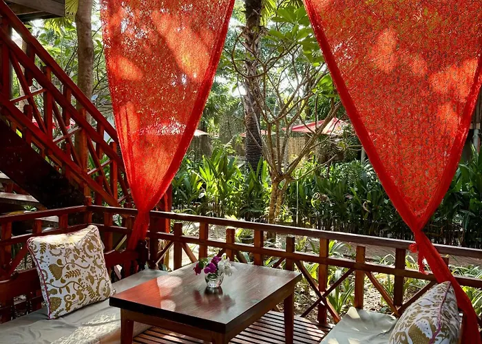 Dontrei Angkor Hotel 4*